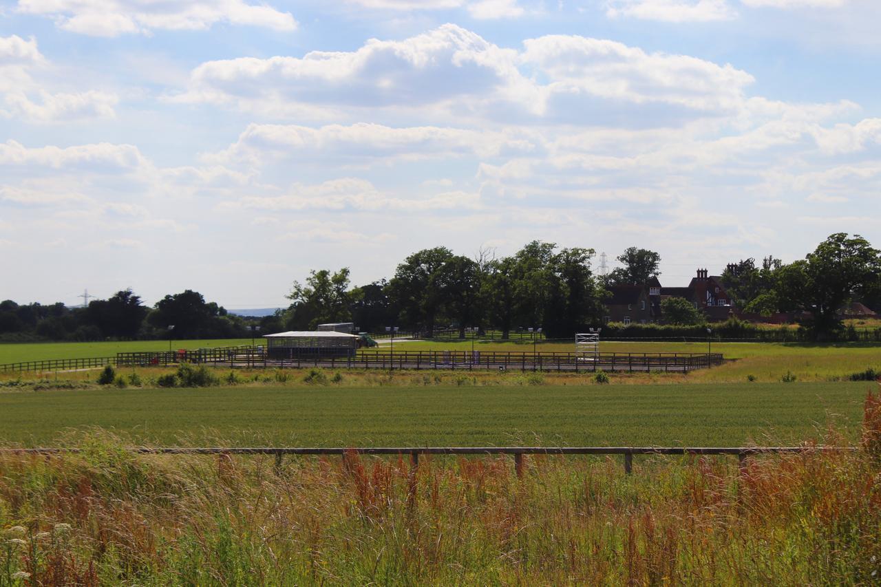 South Cottage - Rural Gem In The Heart Of The Sussex Countryside Twineham Bagian luar foto