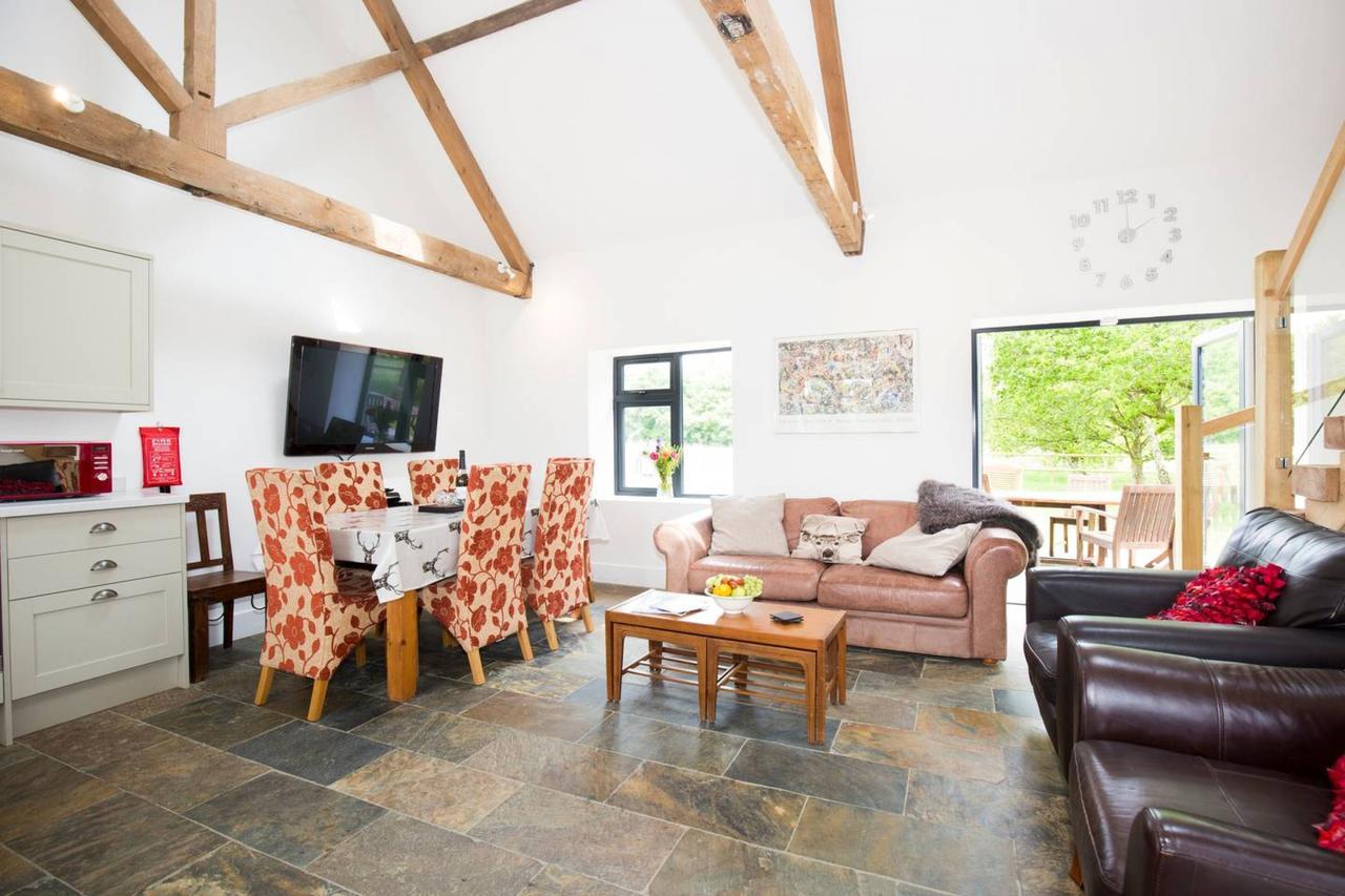 South Cottage - Rural Gem In The Heart Of The Sussex Countryside Twineham Bagian luar foto